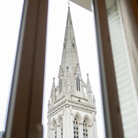 Signature Champs Elysees * Párizs