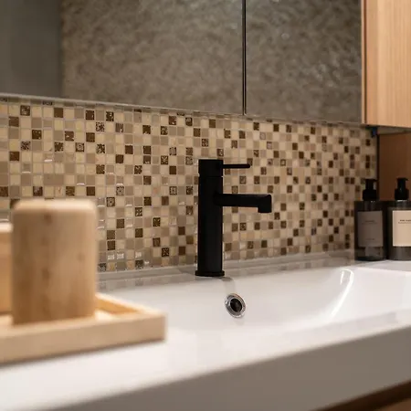 Signature Champs Elysees * Παρίσι