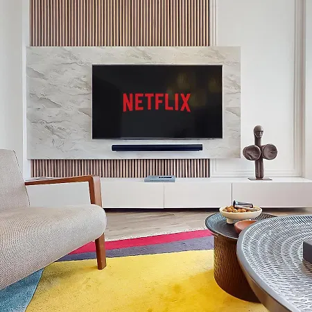 Signature Champs Elysees Apartment