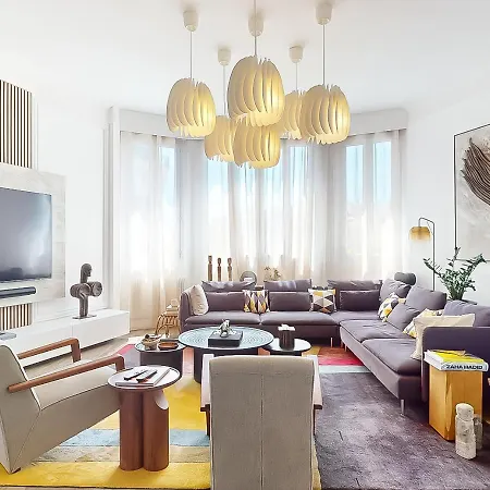 Signature Champs Elysees Apartment *