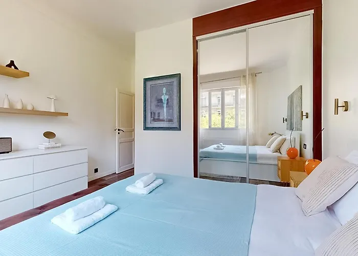 Daire Signature Champs Elysees *